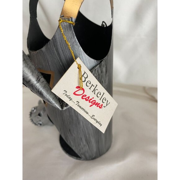 NWT Berkley Designs metal Basketball player wine bottle holder - Picture 2 of 4